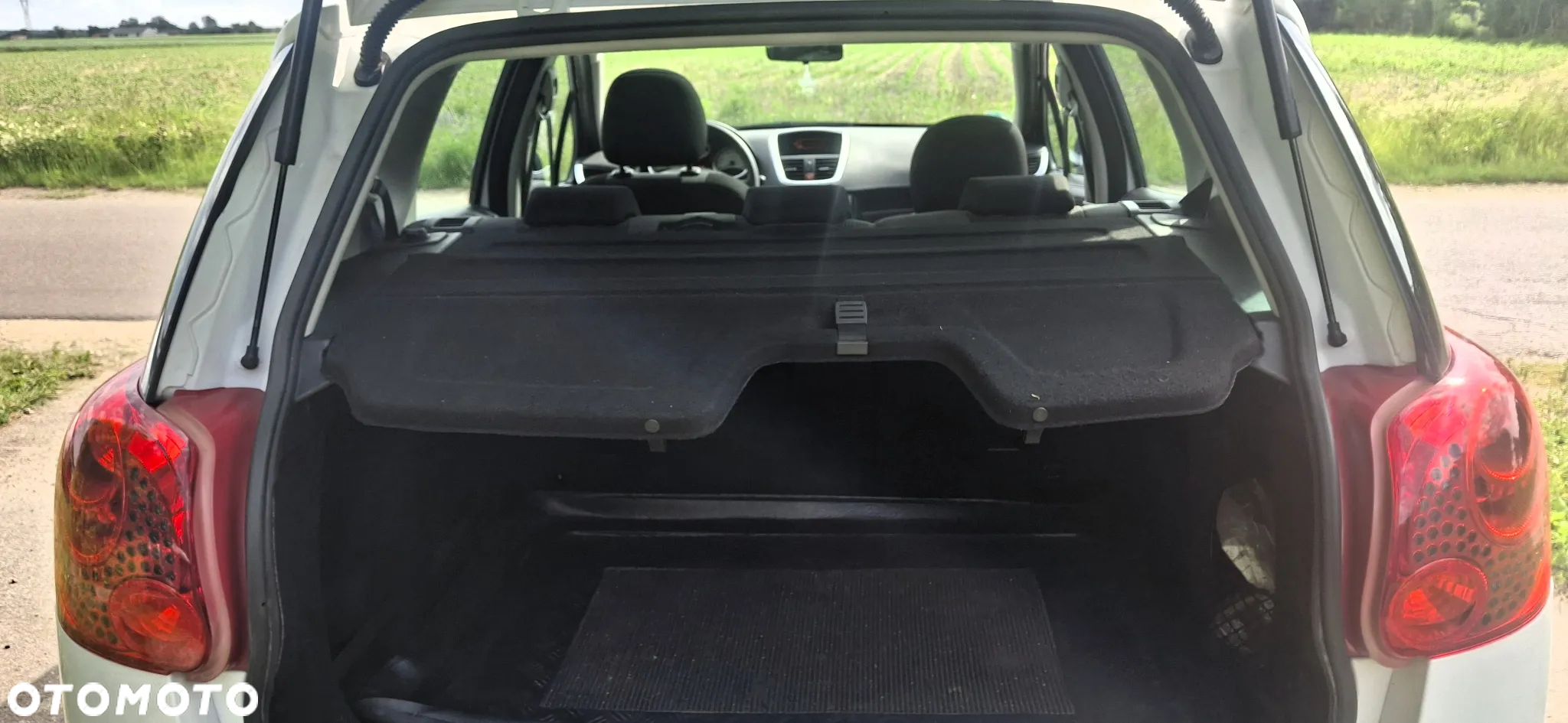 Peugeot 207 75 Urban Move - 25