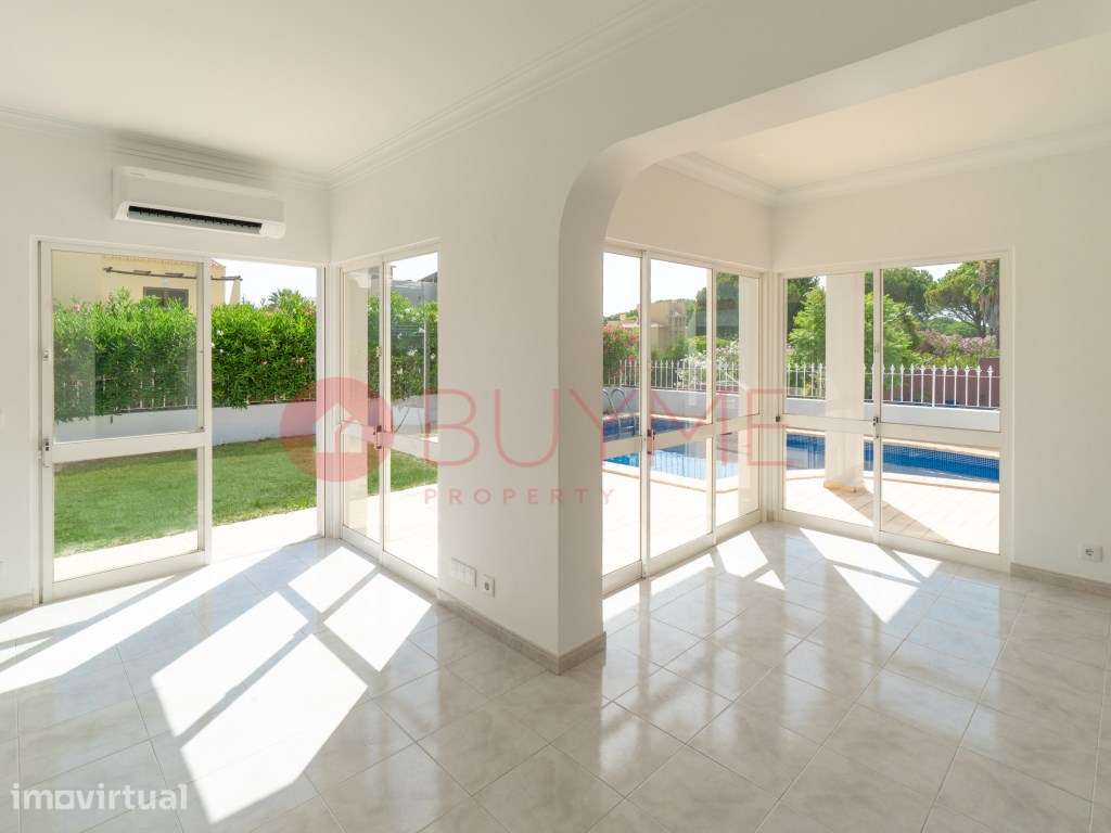 Moradia T4 Exclusiva - Vilamoura - Grande imagem: 4/16