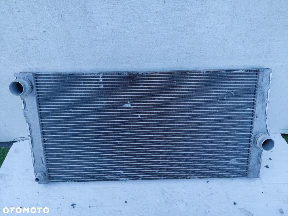 Chłodnica wody BMW F10 17118509176. 8509176