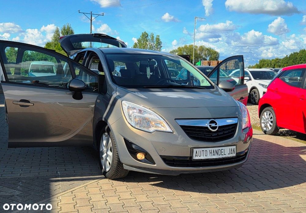 Opel Meriva - 23
