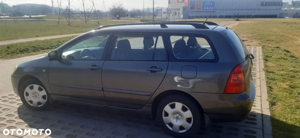 Toyota Corolla 1.4 D-4D Terra Polaris - 14