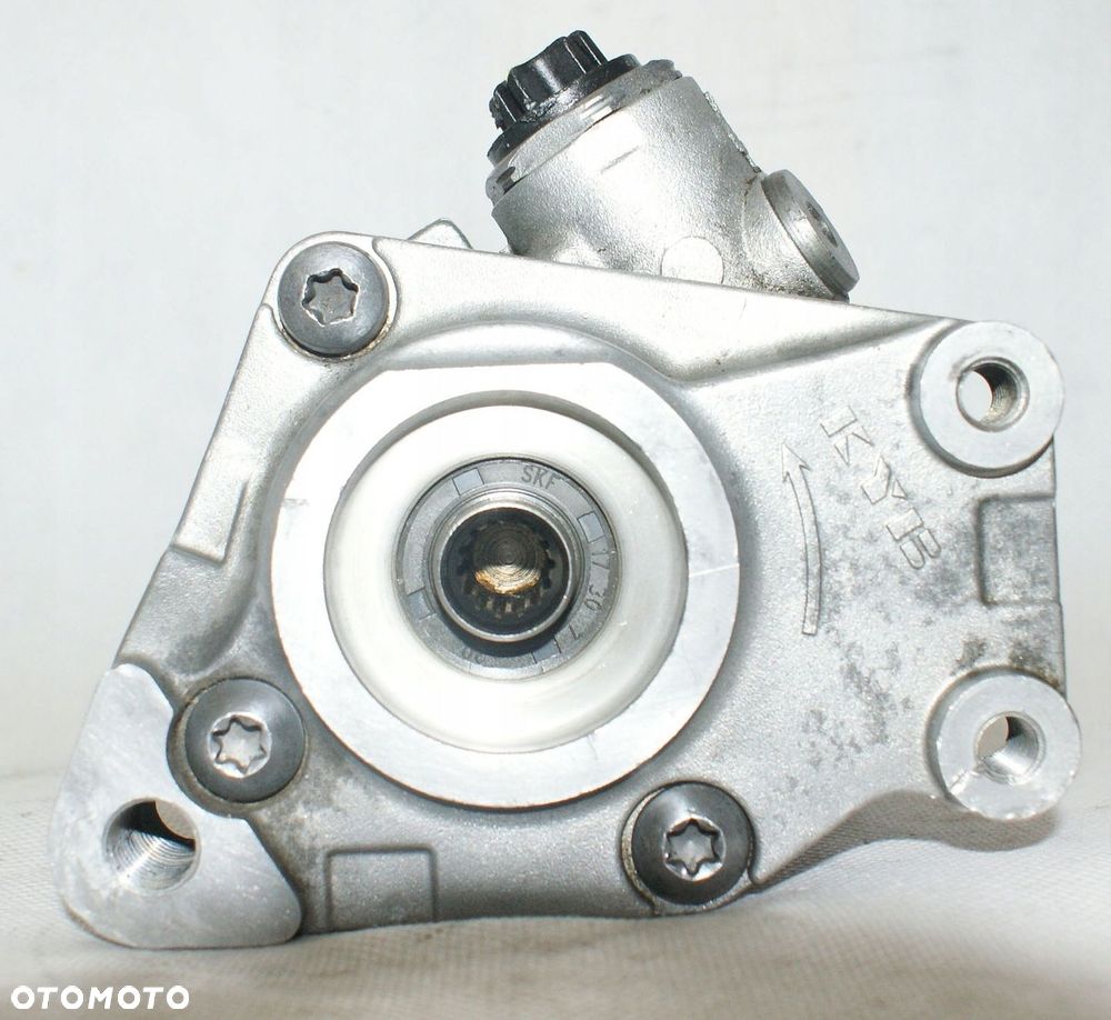 POMPA WSPOMAGANIA AUDI Q7 7L8422153B 4.2 TDI FSI - 1