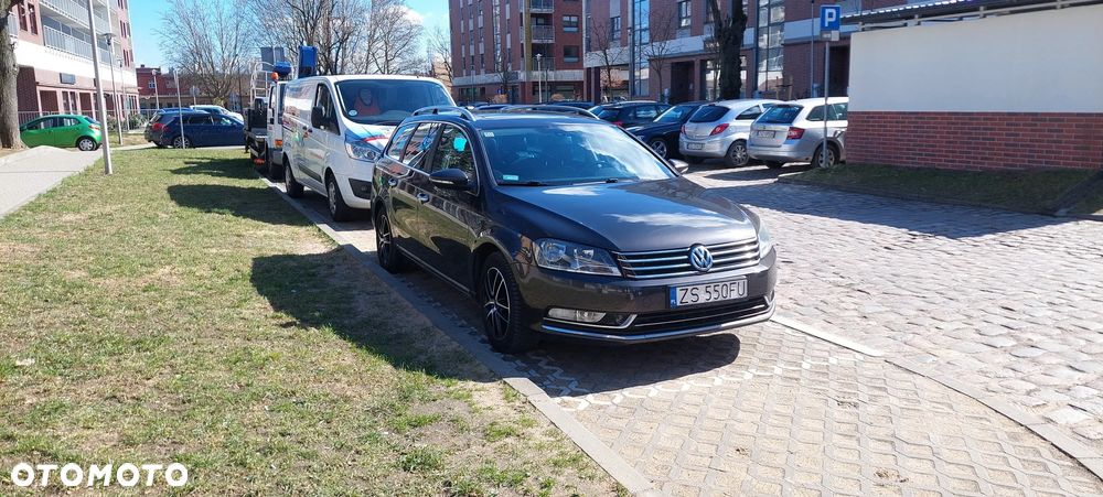 Volkswagen Passat 1.6 TDI Comfortline - 6