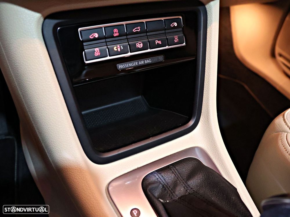 VW Sharan 2.0 TDI Highline DSG - 56