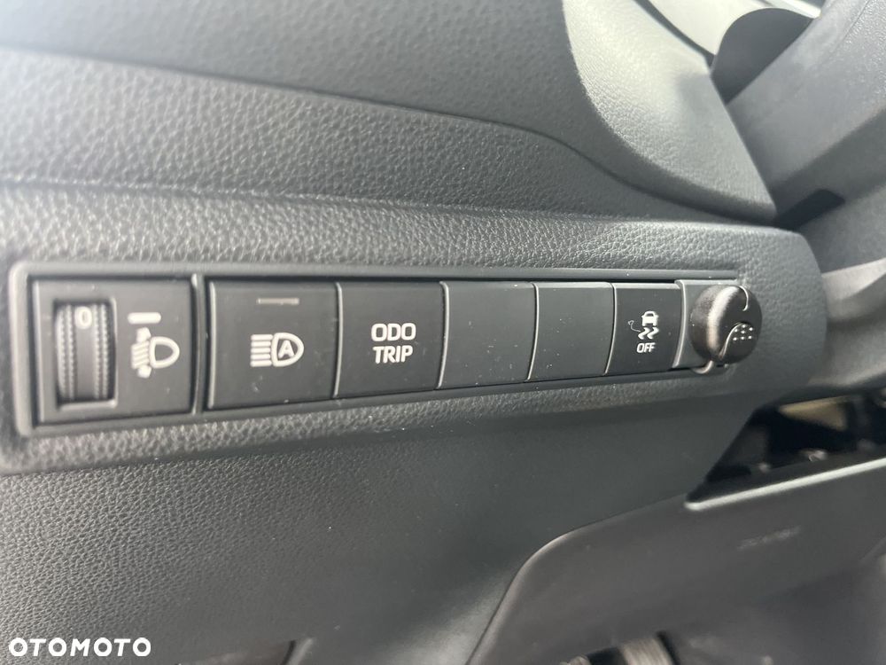 Toyota Corolla 1.8 Hybrid Comfort - 19