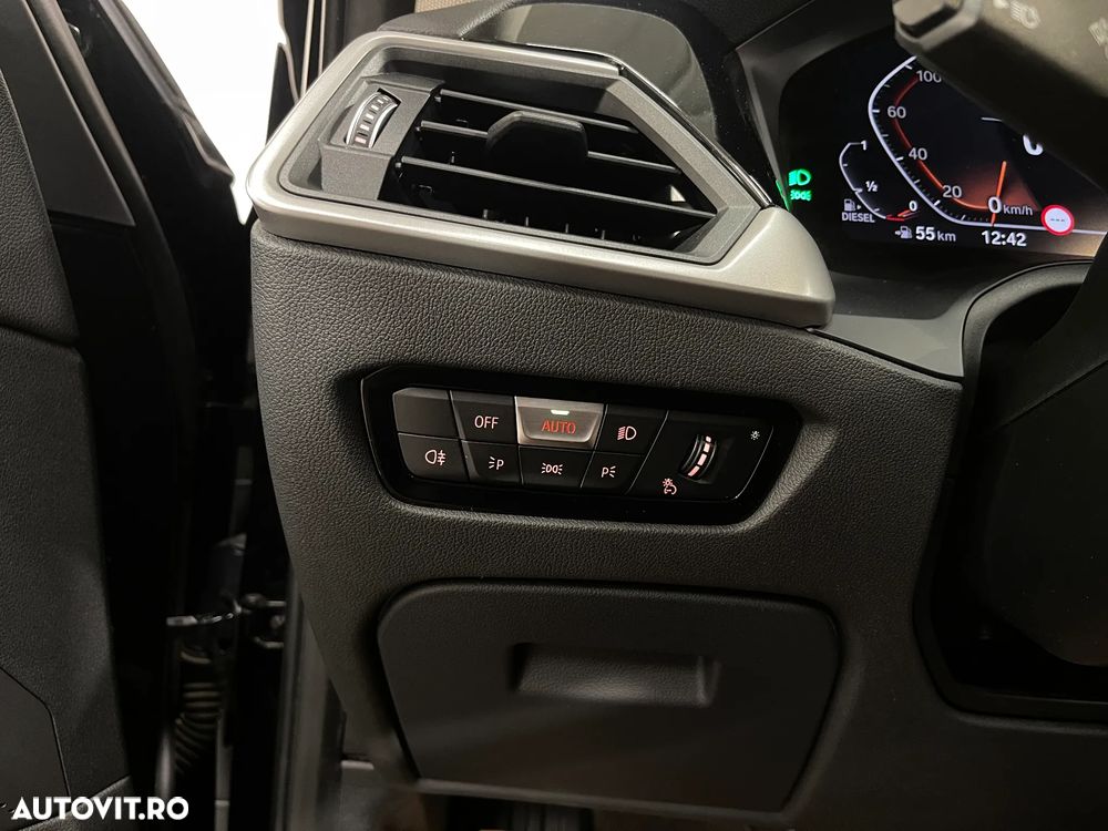 BMW Seria 3 320d xDrive AT MHEV - 28