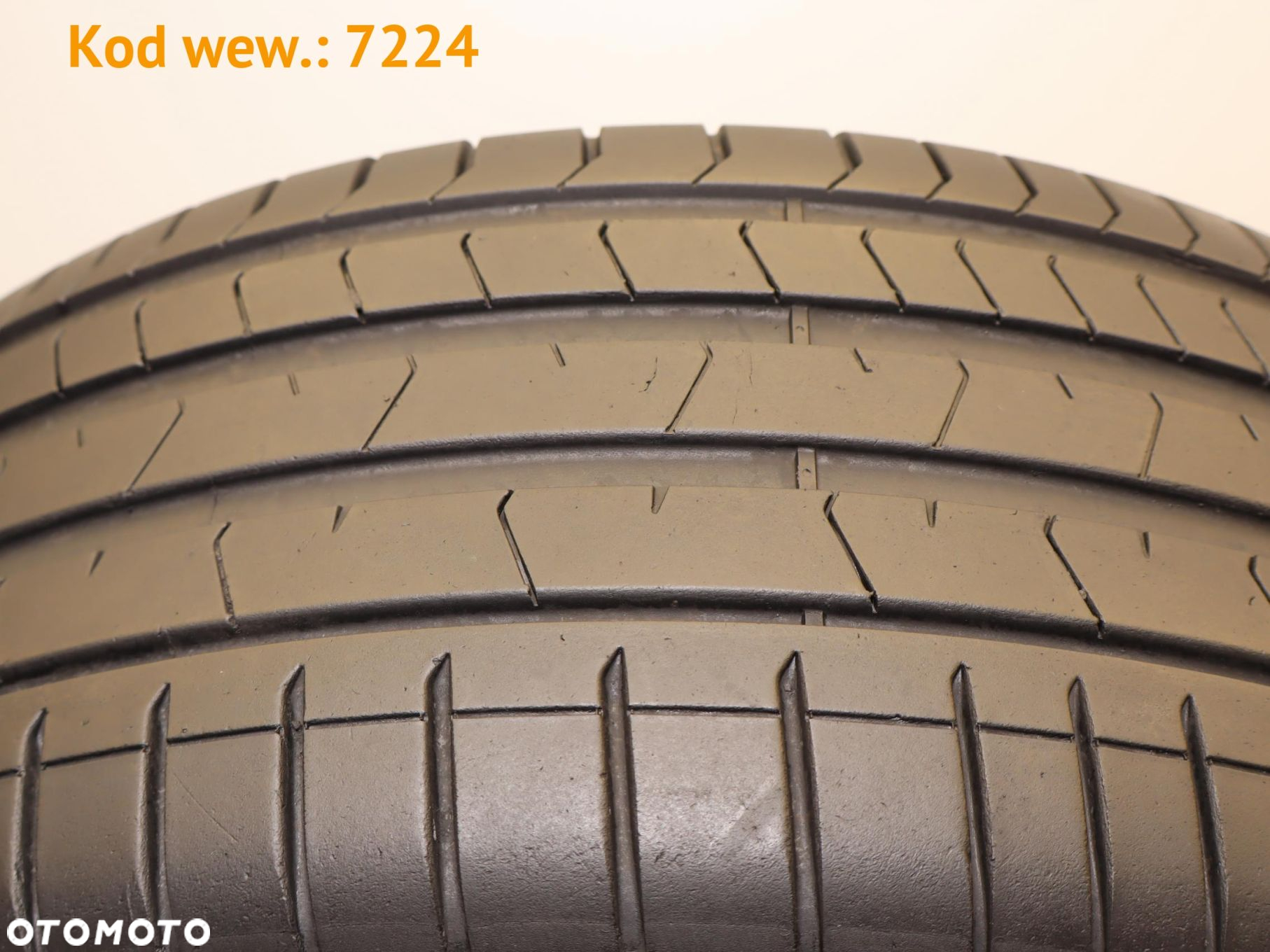 Pirelli P ZERO TM - 285/45 R21 - 8