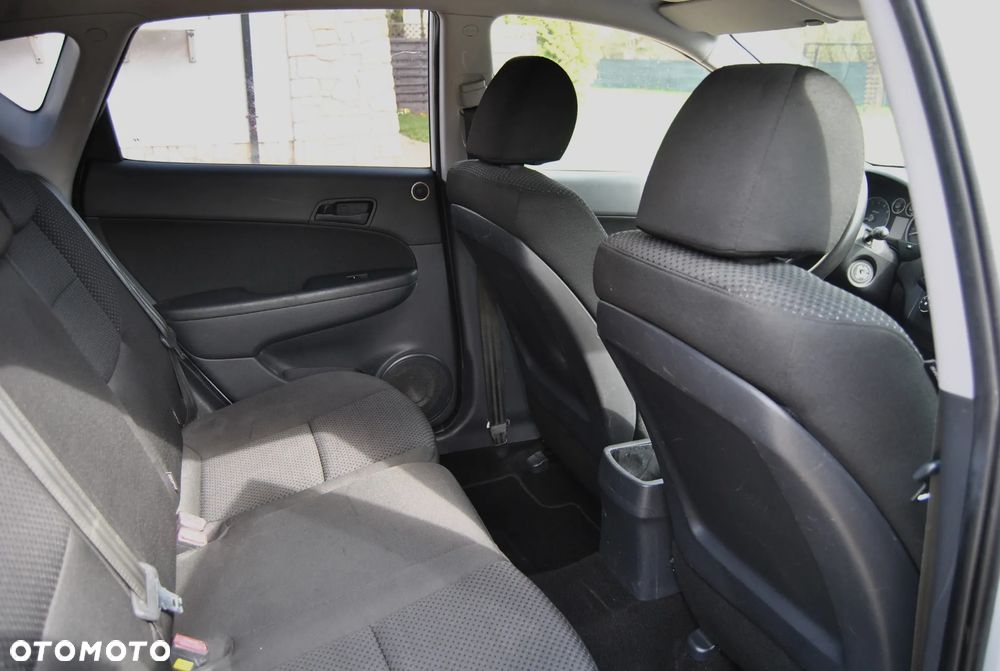 Hyundai i30 1.4 Blue Comfort - 8