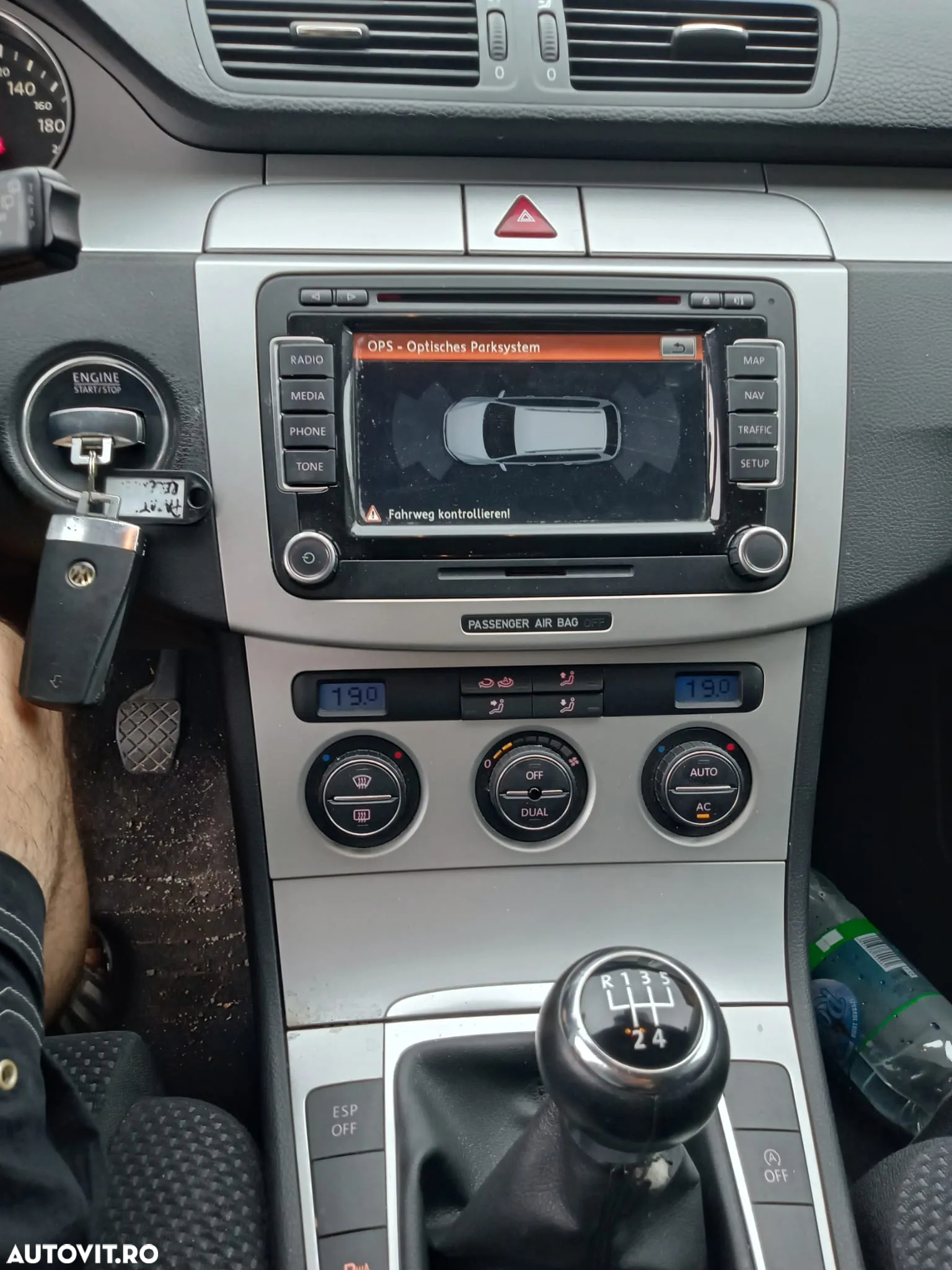 Volkswagen Passat - 8