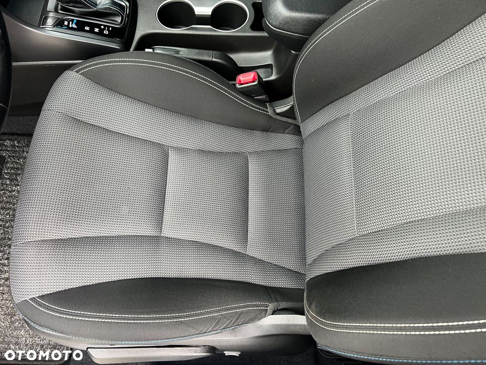 Hyundai i30 1.6 CRDi BlueDrive Premium DCT - 22