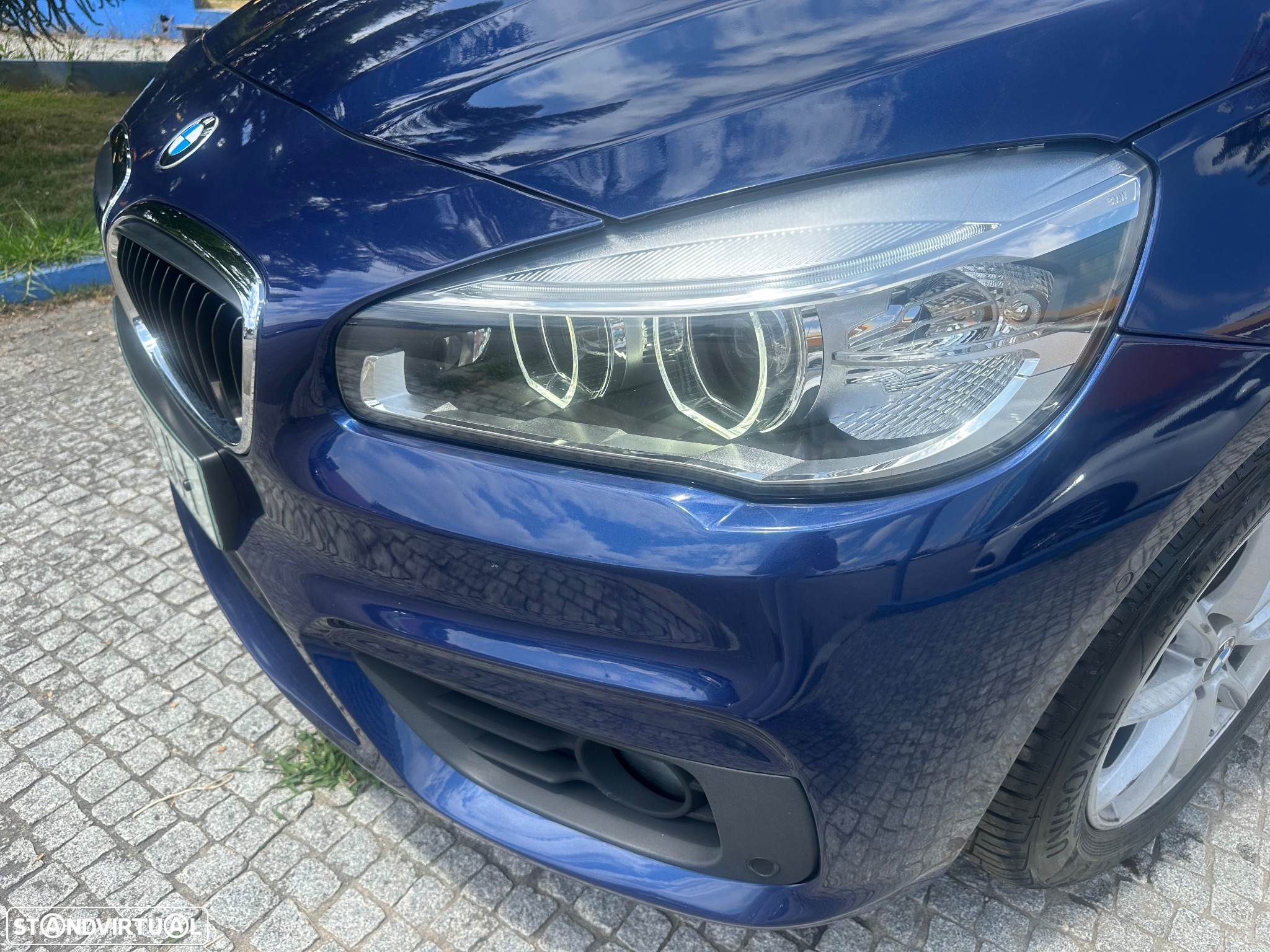 BMW 216 Gran Tourer d - 14