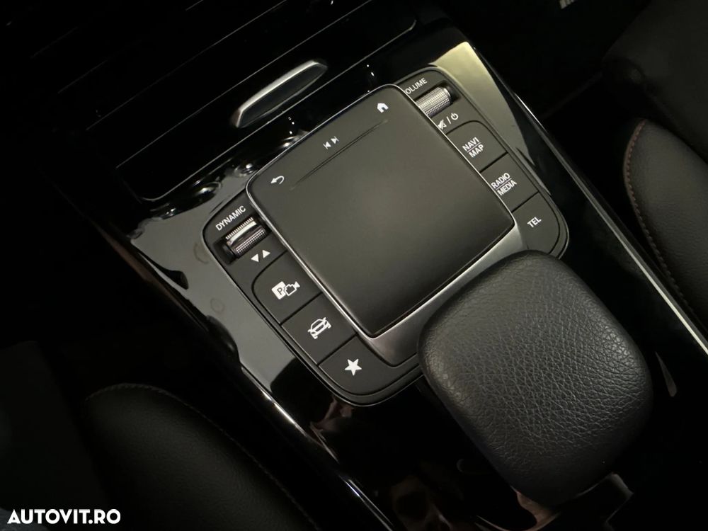 Mercedes-Benz A 180 7G-DCT - 18