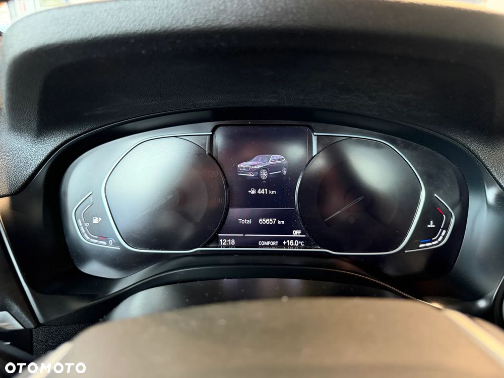 BMW X3 xDrive30i - 27