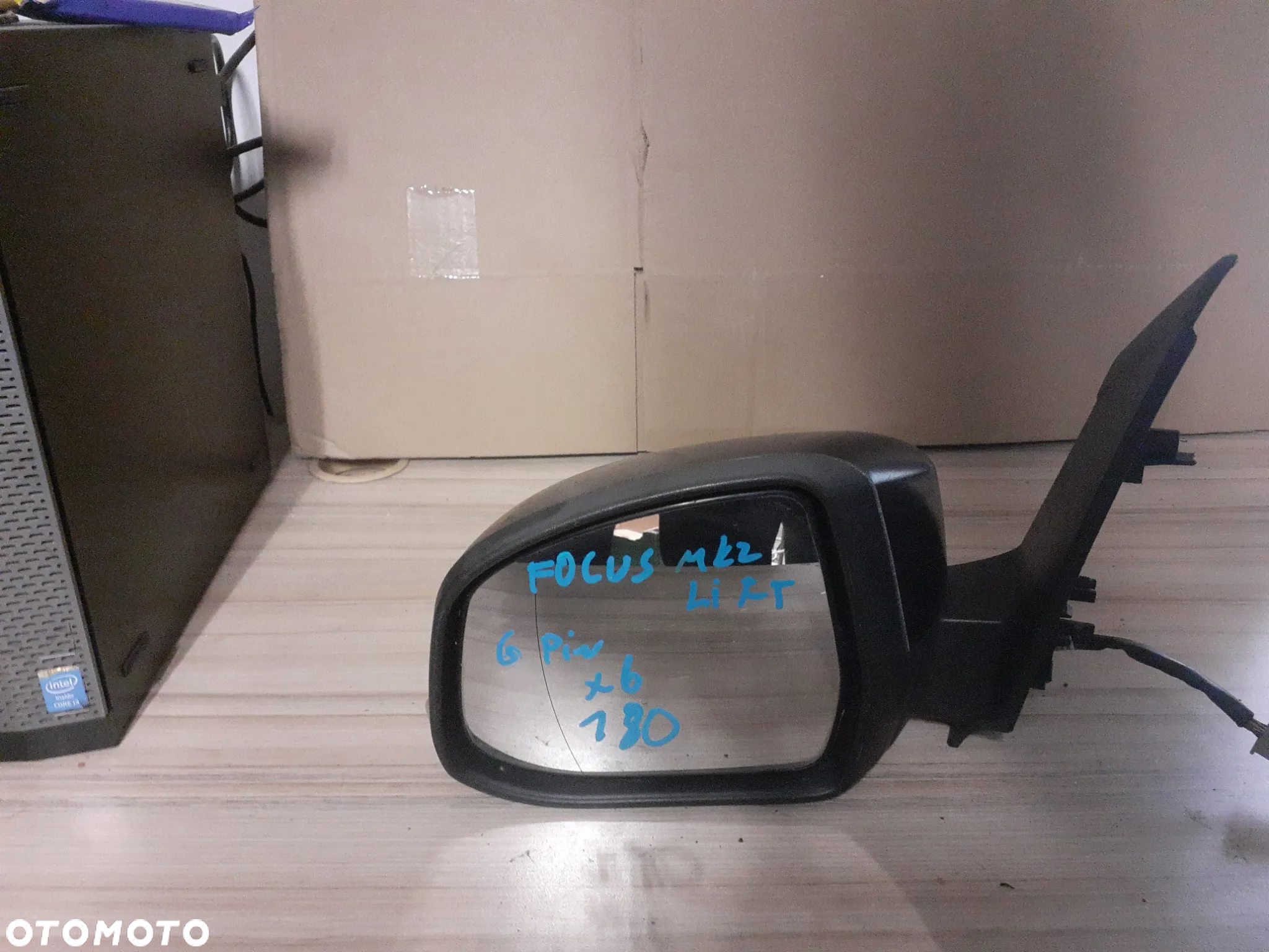 # LUSTERKO LEWE FORD FOCUS MK2 LIFT 6PIN X6 - 2