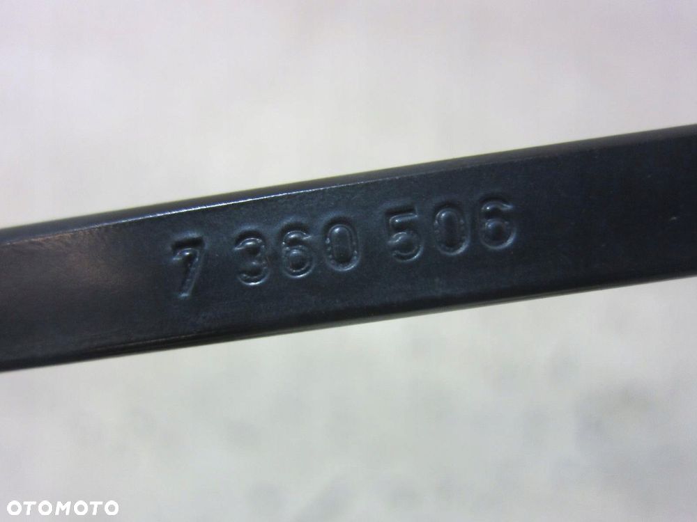 BMW X1 F48 B46 RAMIĘ WYCIERACZKI OD STRONY KIEROWCY LEWE 61617360506 - 6