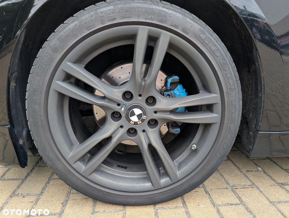 BMW Seria 3 320i - 18