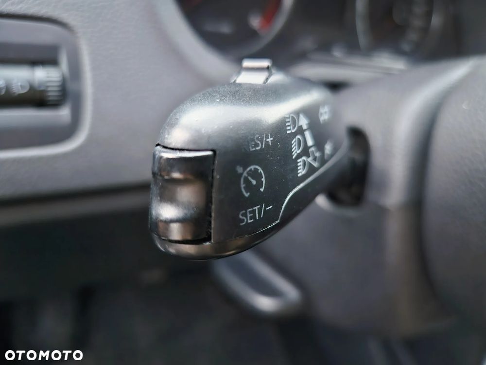 Volkswagen Polo 1.6 TDI Comfortline - 25