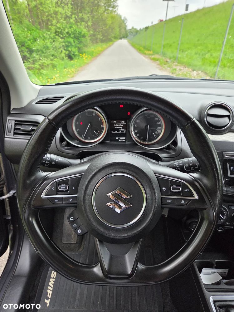 Suzuki Swift 1.2 Dualjet SHVS Premium - 10
