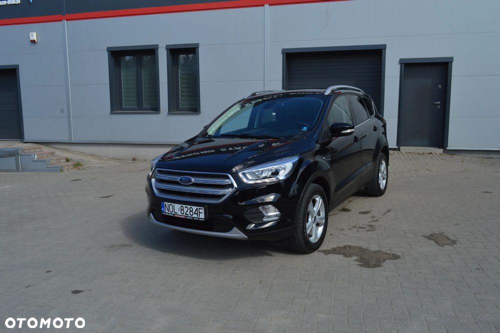 Ford Kuga 1.5 EcoBoost FWD Titanium ASS GPF - 4