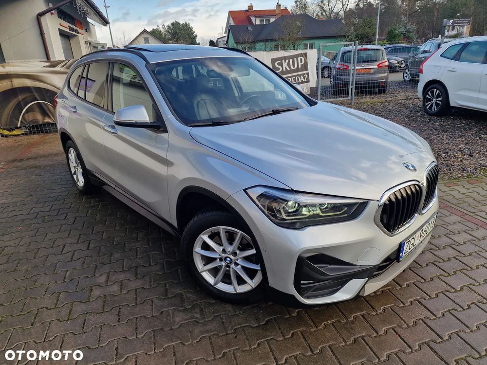 BMW X1 sDrive18d Sport Line sport - 6