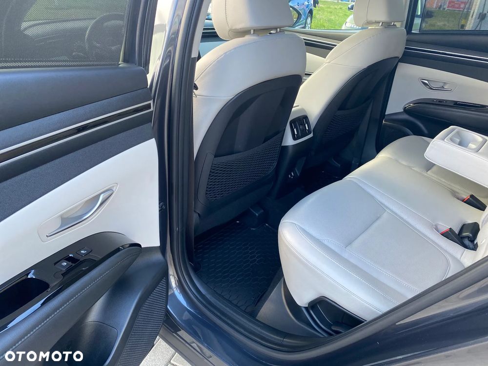 Hyundai Tucson 1.6 T-GDi 48V Platinum 4WD DCT - 8