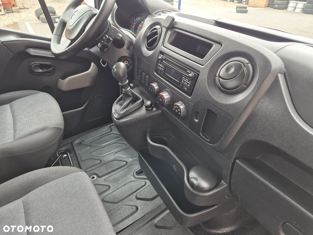 Renault Master - 16