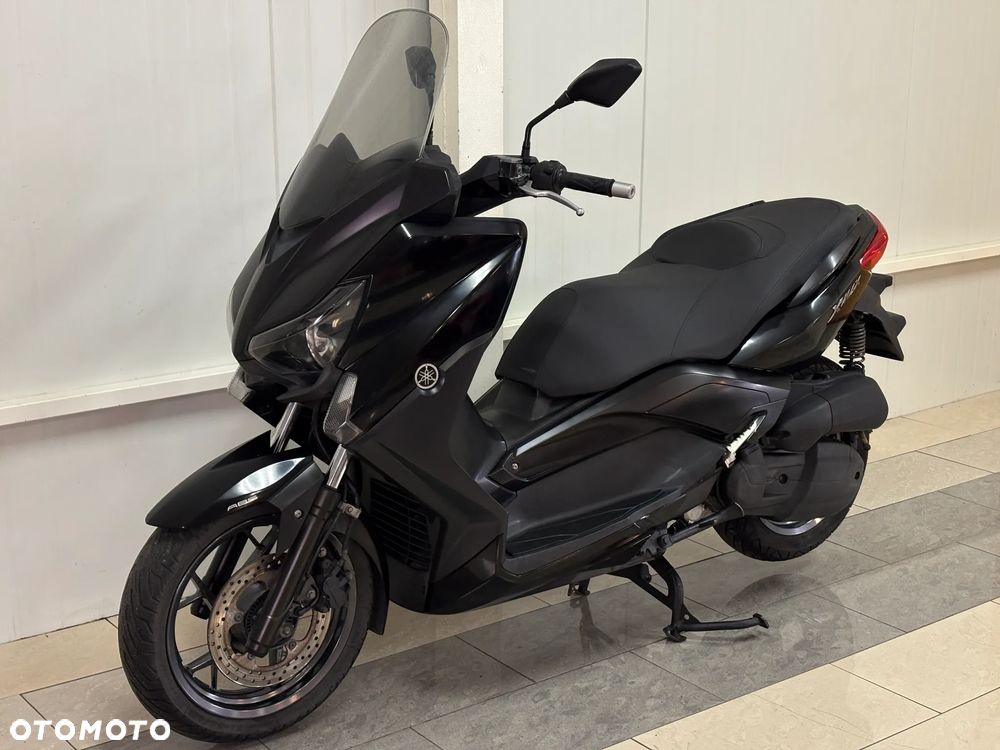 Yamaha X-max - 1