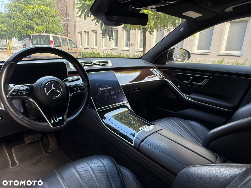Mercedes-Benz Klasa S 580 4Matic L 9G-TRONIC - 17