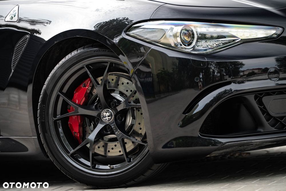 Alfa Romeo Giulia 2.9 Bi Turbo V6 Quadrifoglio - 5