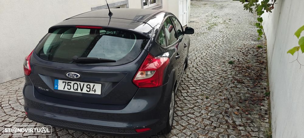 Ford Focus 1.6 TDCi DPF SYNC Edition - 3