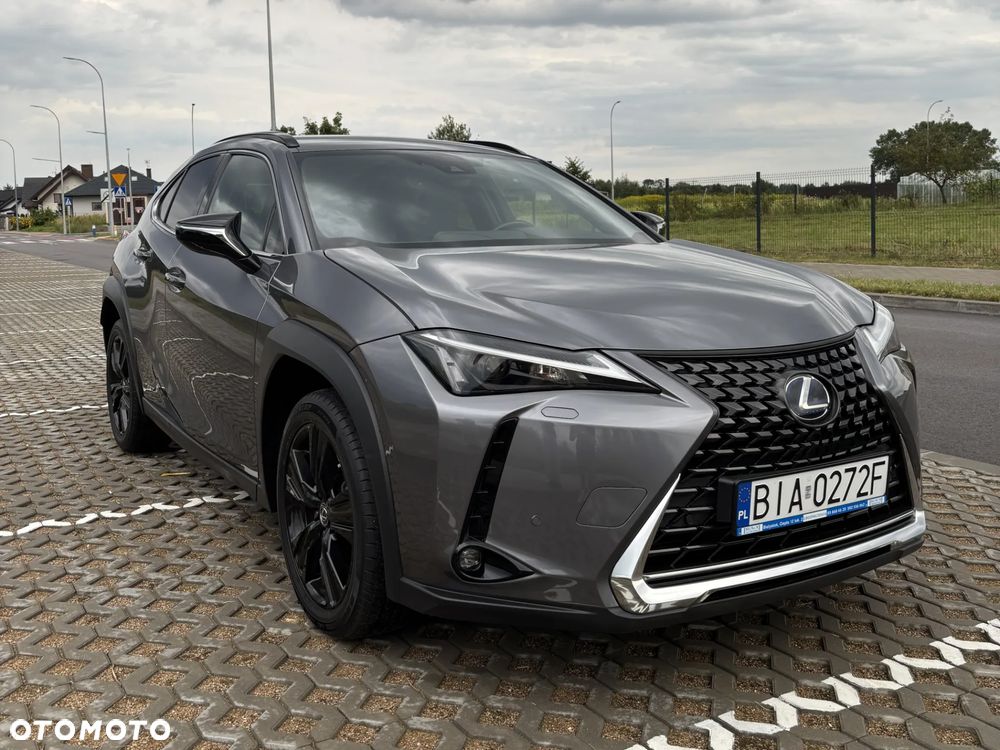 Lexus UX - 1