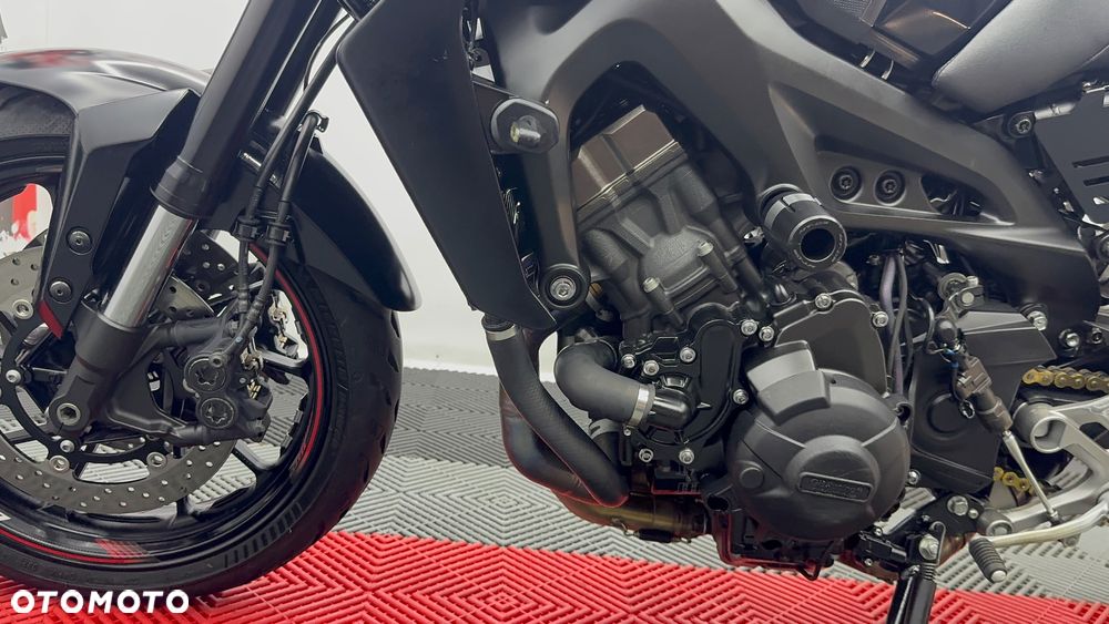 Yamaha MT - 21