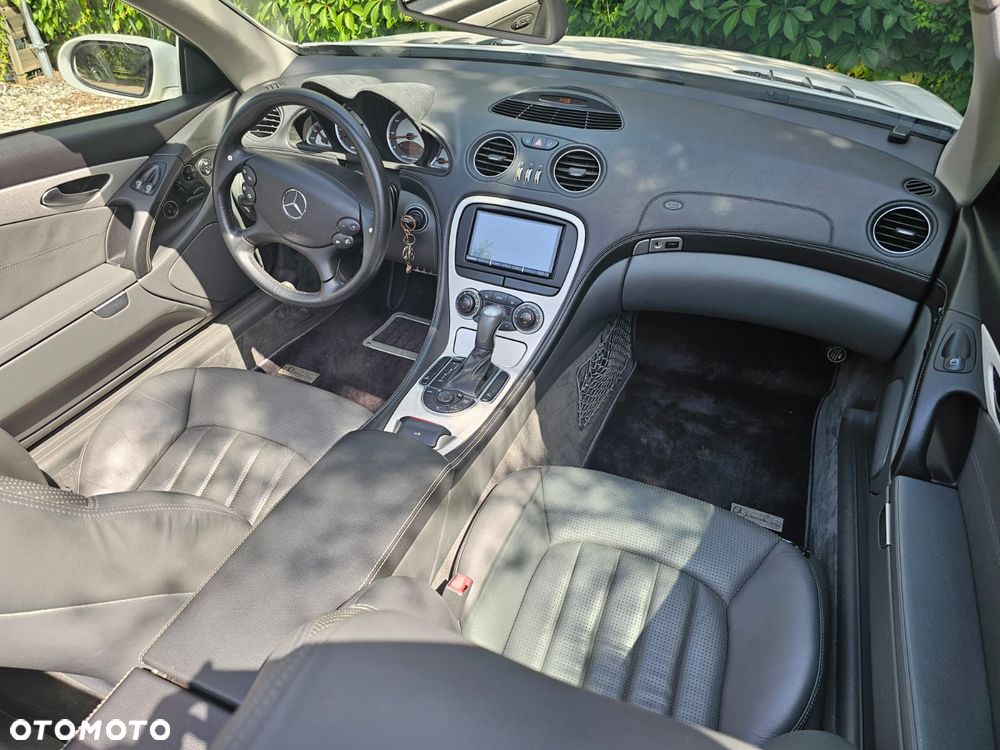 Mercedes-Benz SL 55 AMG - 8