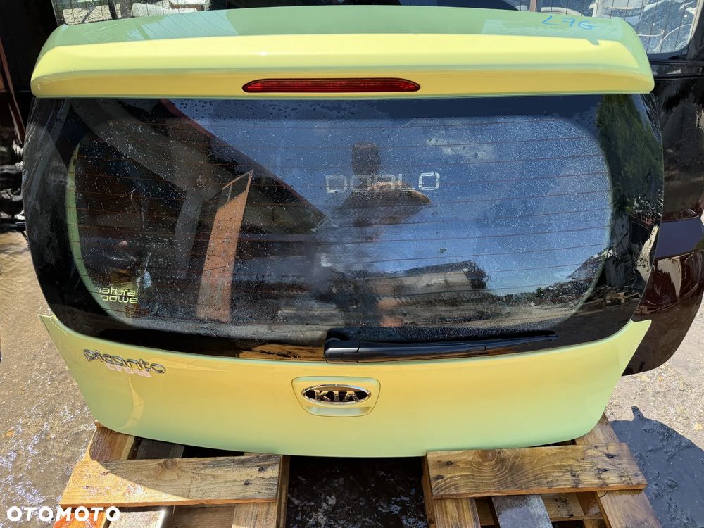 Klapa bagażnika Kia Picanto II kolor L7G - 1