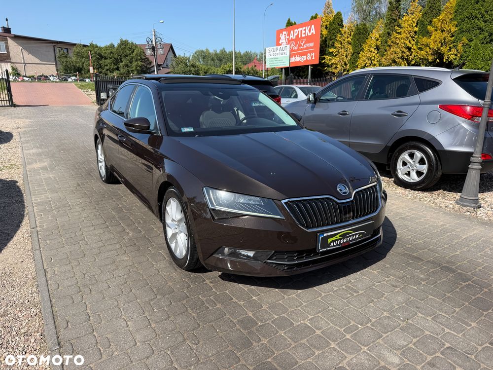 Skoda Superb 2.0 TDI Style - 30