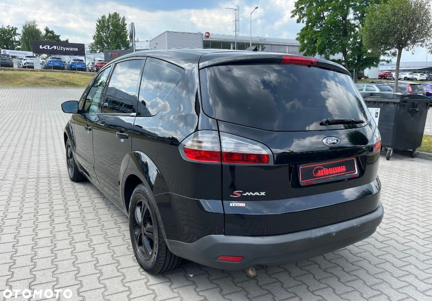 Ford S-Max - 8