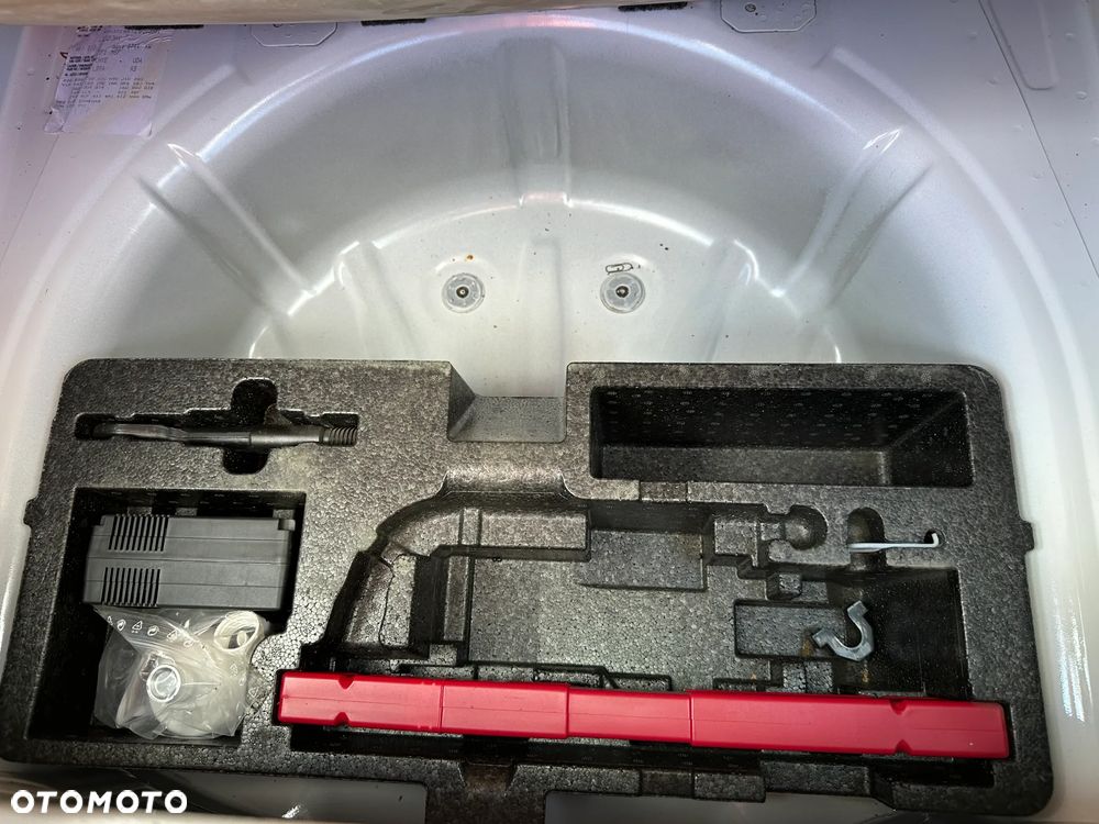 Volkswagen up! - 27