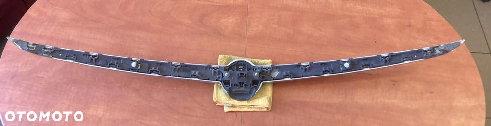 Blenda listwa chrom klapy tył bagażnika Opel Insignia HB hatchback 13244388 - 2