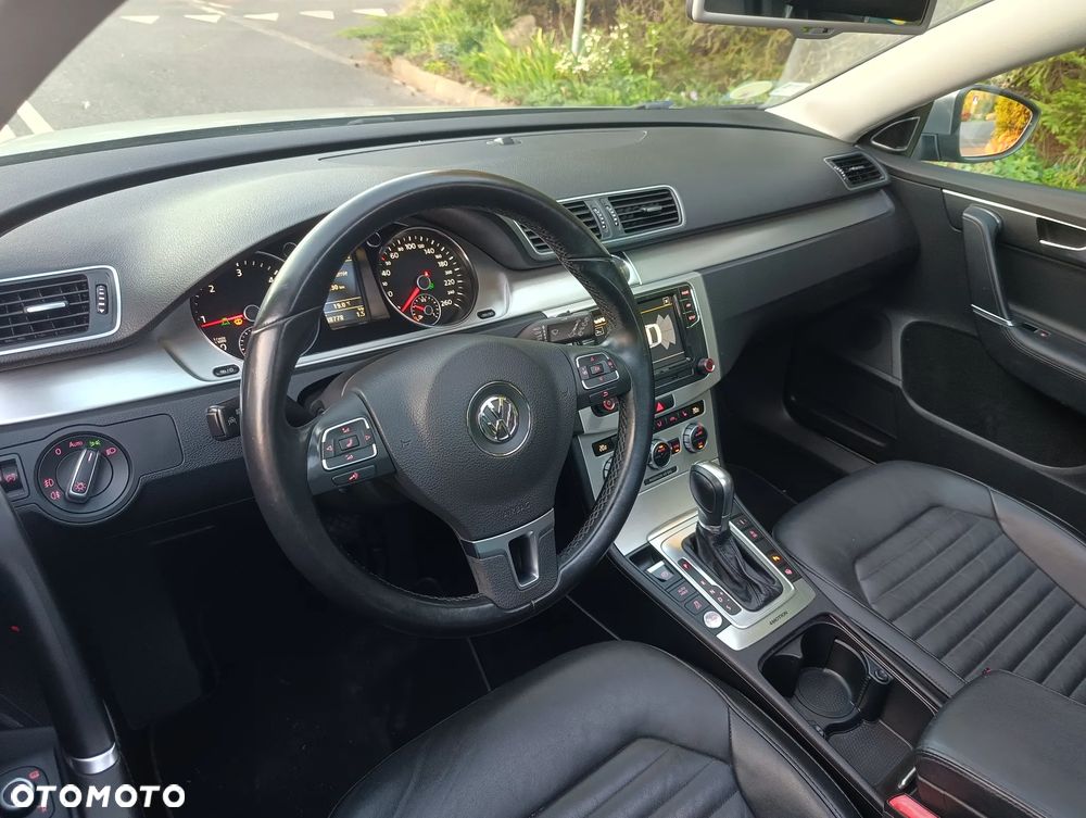 Volkswagen Passat 2.0 TDI 4Motion DSG BlueMotion Tech Business Edition - 6