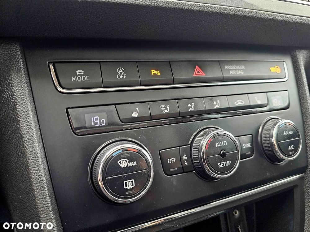 Seat Leon Sportstourer 1.4 TSI ACT Start&Stop FR - 32