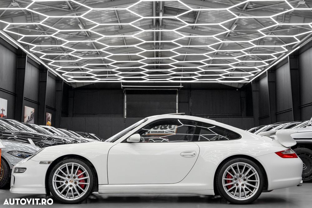 Porsche 911 - 28