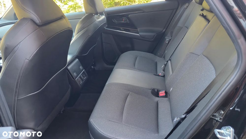 Toyota bZ4X 71.4kWh 4x4 Prestige - 14