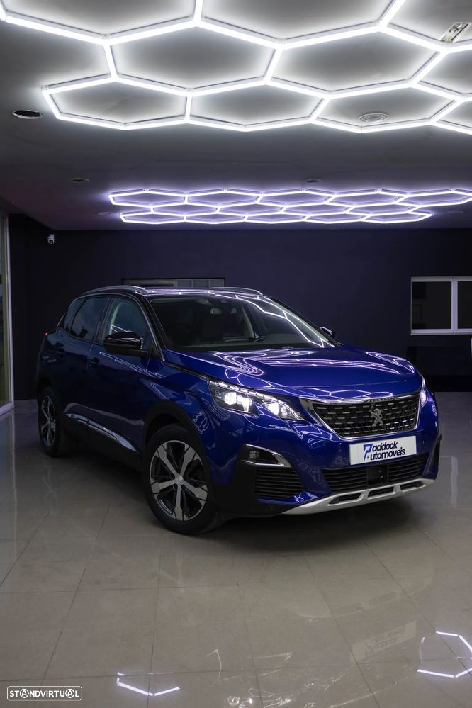 Peugeot 3008 PureTech 130 Stop & Start GPF EAT8 Crossway - 1