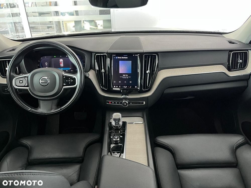 Volvo XC 60 B4 D AWD Inscription - 23