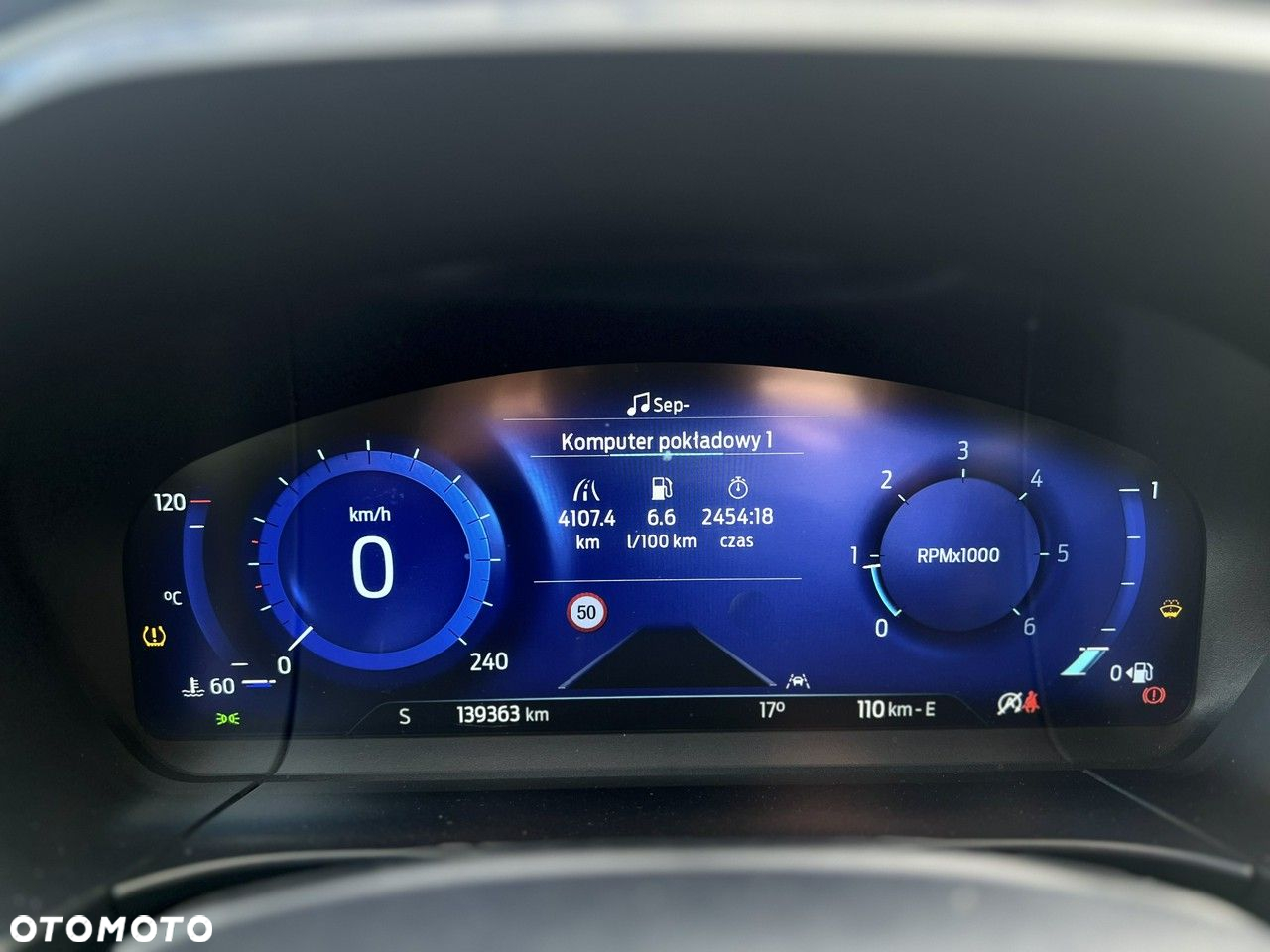 Ford Kuga 2.0 EcoBlue mHEV FWD ST-Line X - 34