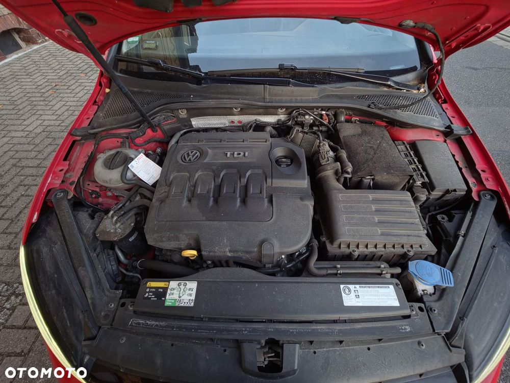 Volkswagen Golf 1.6 TDI BMT Highline DSG - 9