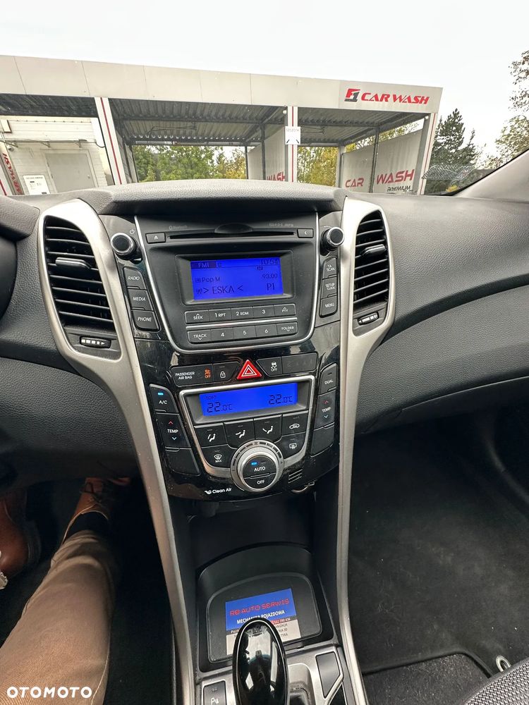 Hyundai i30 1.6 CRDi BlueDrive Run DCT - 6