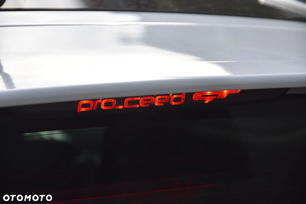 Kia Ceed 1.6 T-GDI GT-Challenge - 19