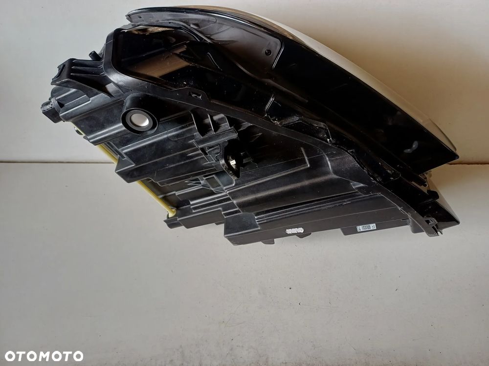Lampa prawy przod audi Q4 e-tron full led europa - 8