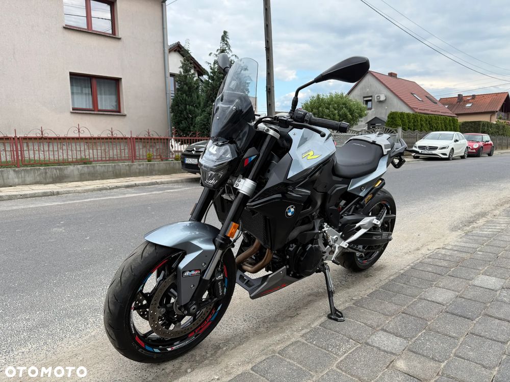 BMW F - 3